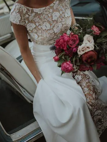 Anneprom See Through Boho Wedding Gowns Bateau Sheath Cap Sleeve Rustic Bridal Dress APW0370