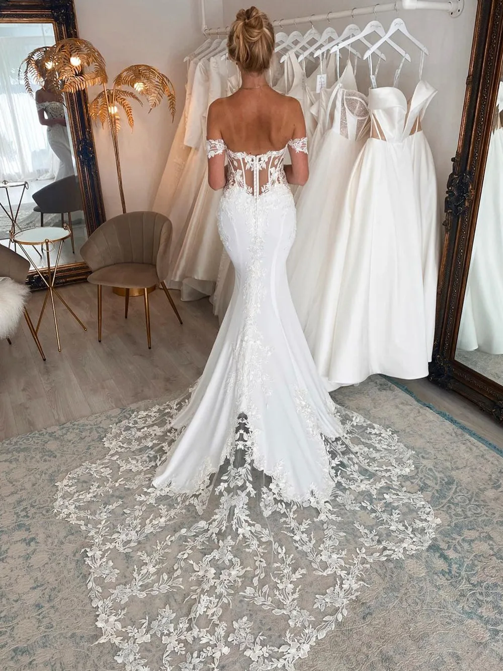 Exquisite Off the Shoulder Mermaid Bridal Gown with Scalloped Lace Train Wedding Dress WD1912
