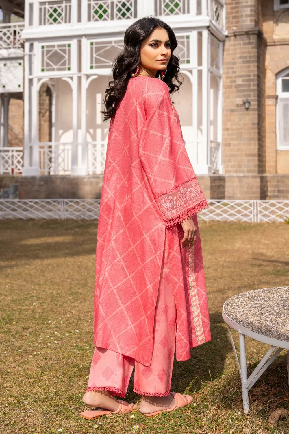 Ittehad | Embroidered Lawn | I-34