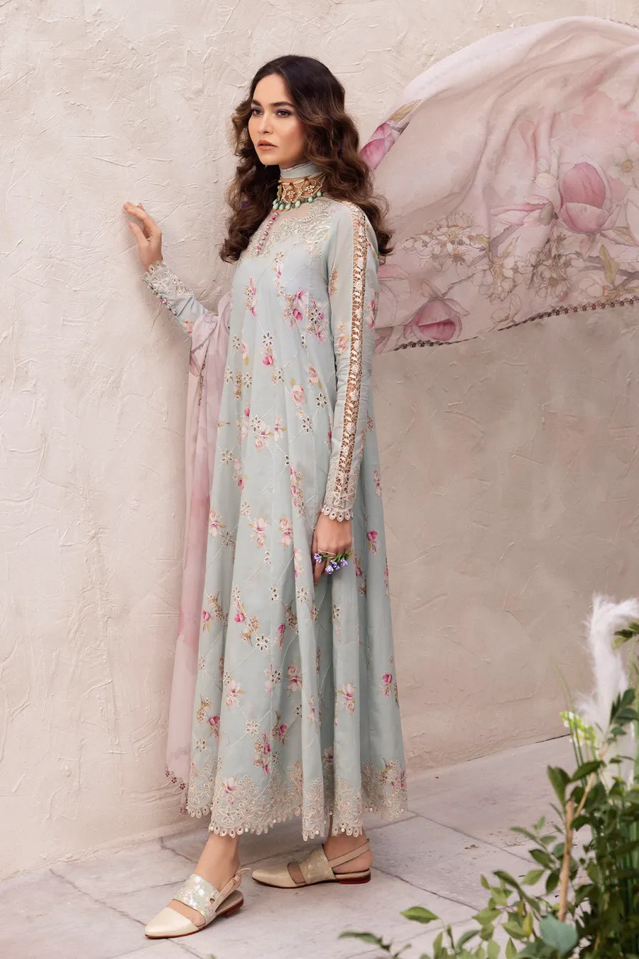 Iznik | Dahlia Embroidered Lawn | DL-10