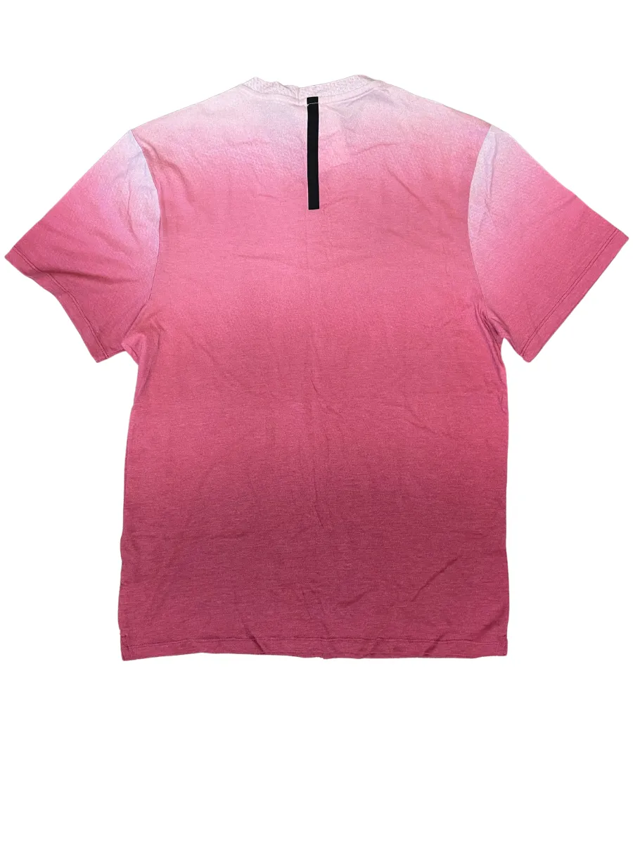 Last Chance! Onzie Yoga Mens Ombre V-Neck Tee Shirt 707 Black