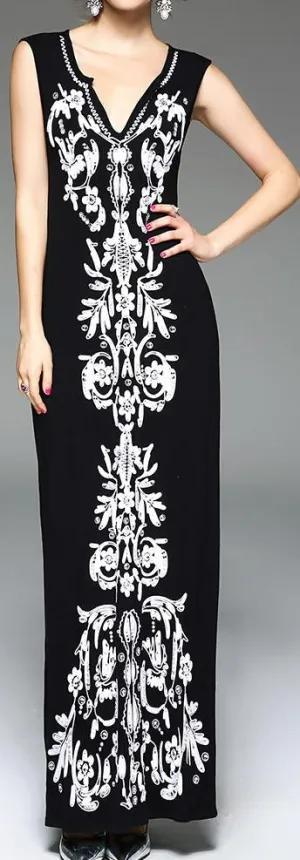 Long Black Embroidered Sleeveless Dress