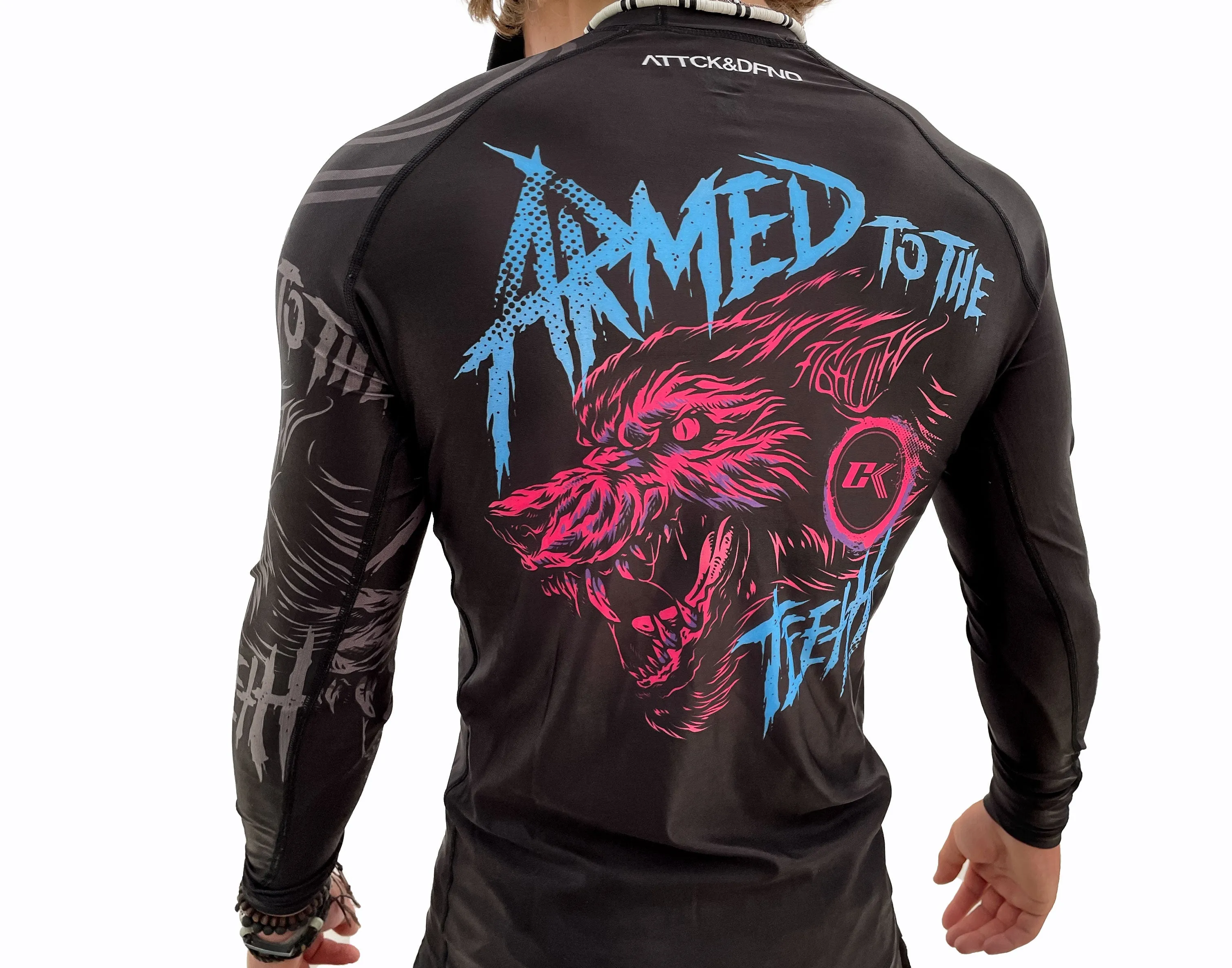 NEW 2023 ATTACK&DEFEND "ARMED"  Rash Guard