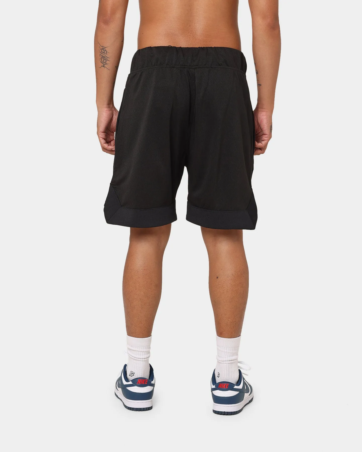 New Era Los Angeles Dodgers Black On Black Shorts Black