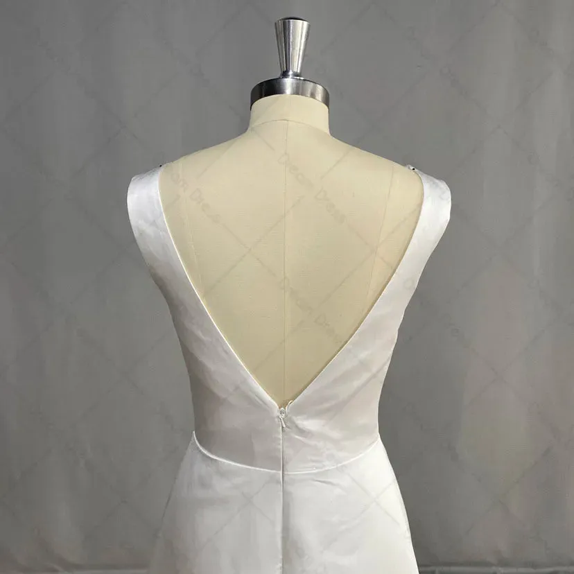 Short Mini Satin V Neck Bridal Gown Large Bow Open Back Sleeveless Above Knee Length Wedding Party Dress