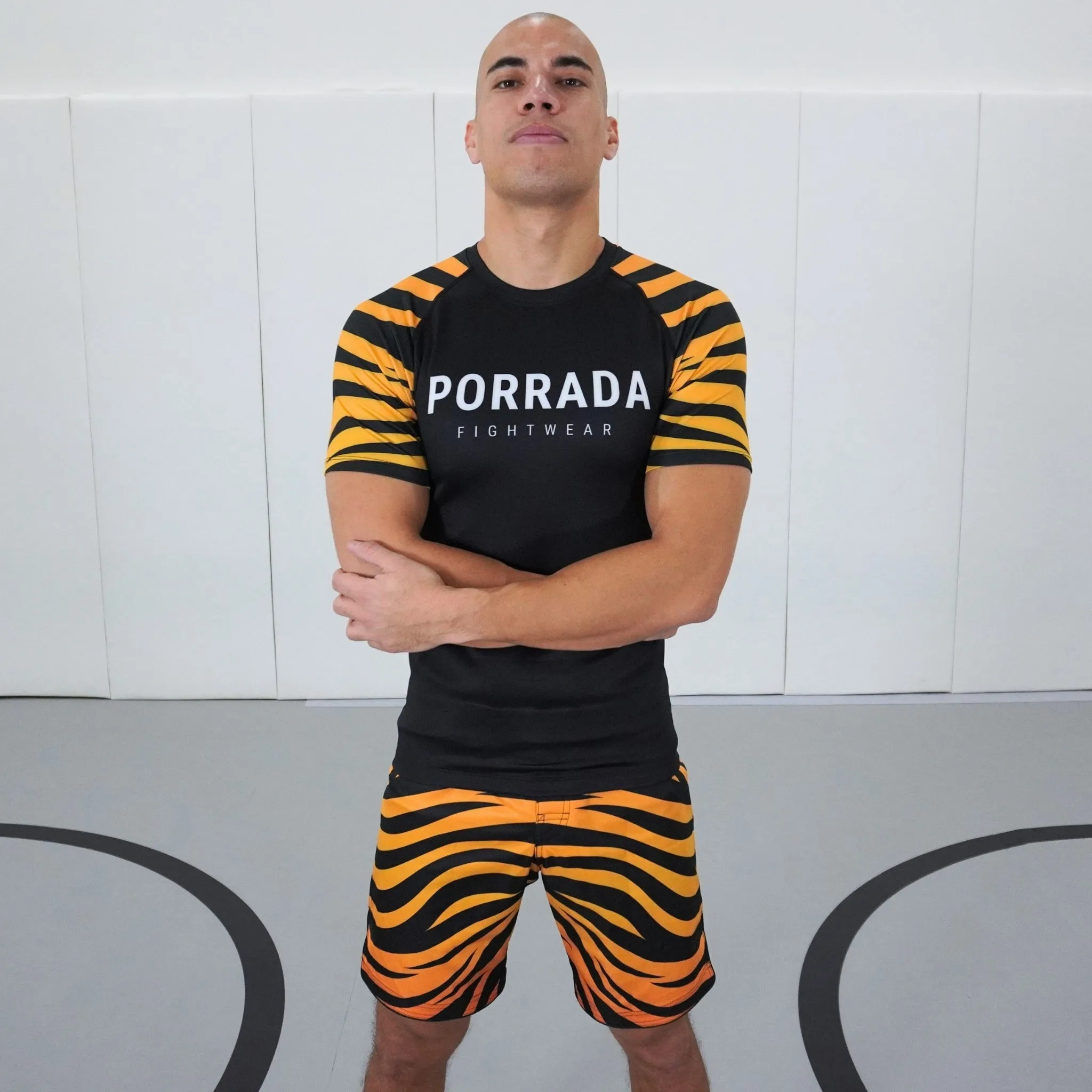 TIGER RASH GUARD