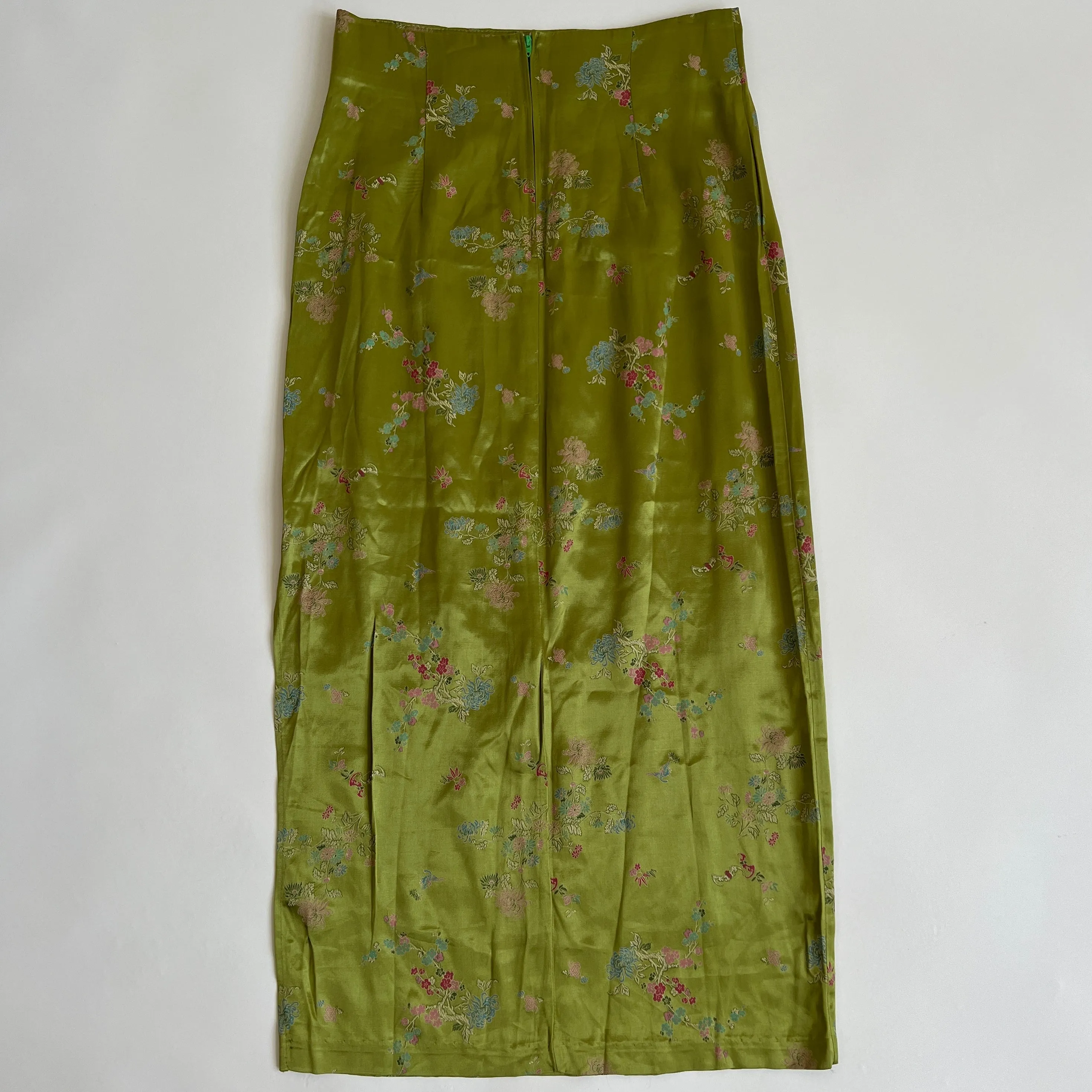 Vintage 90s green print satin maxi skirt (M/L)