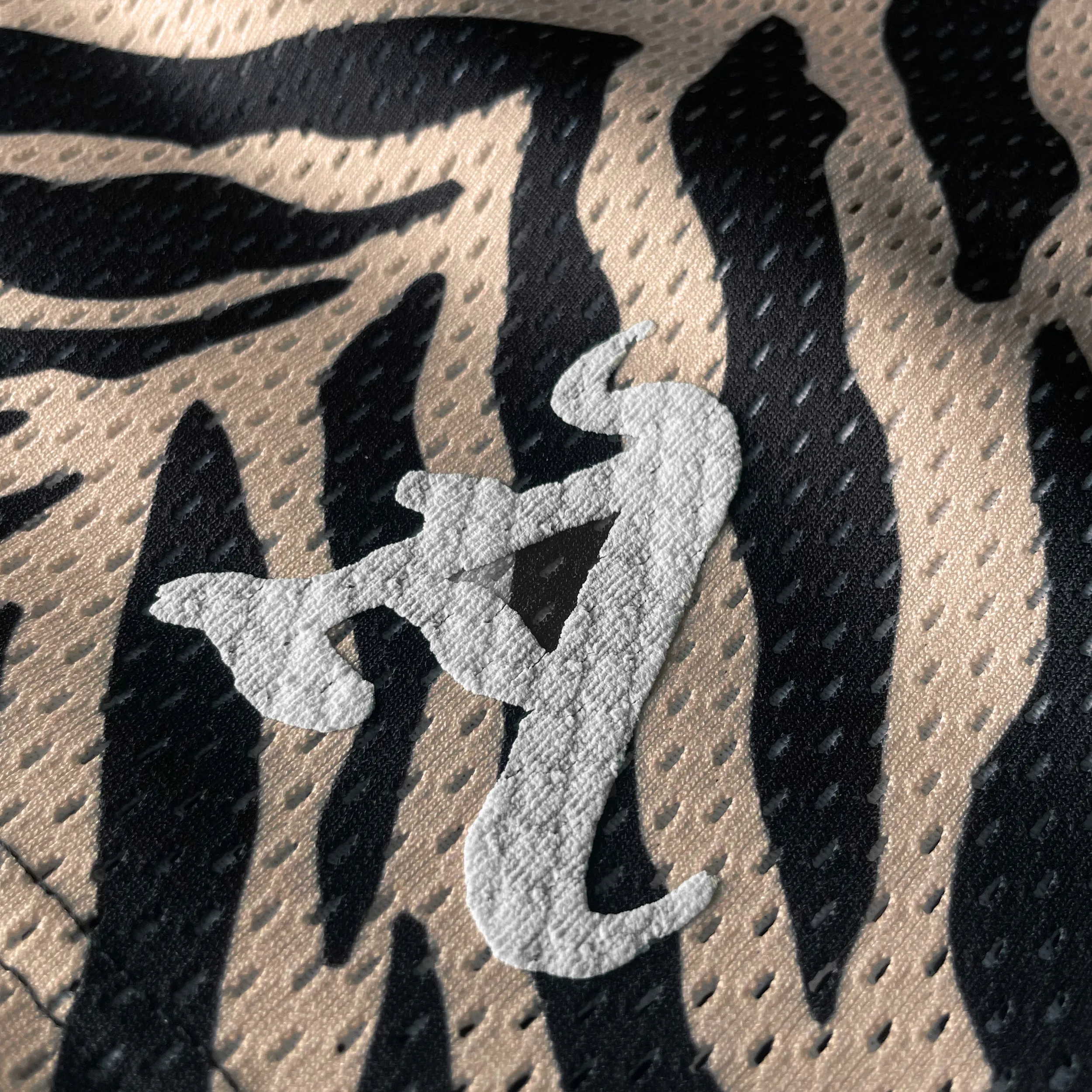 ZEBRA MESH  SHORTS